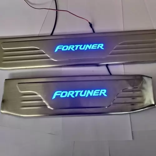 Car Door LED Light Scuff Sill Plate Guards for Toyota Old Fortuner
