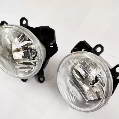 Fog Light With Wiring & Bulb For Toyota Innova Crysta